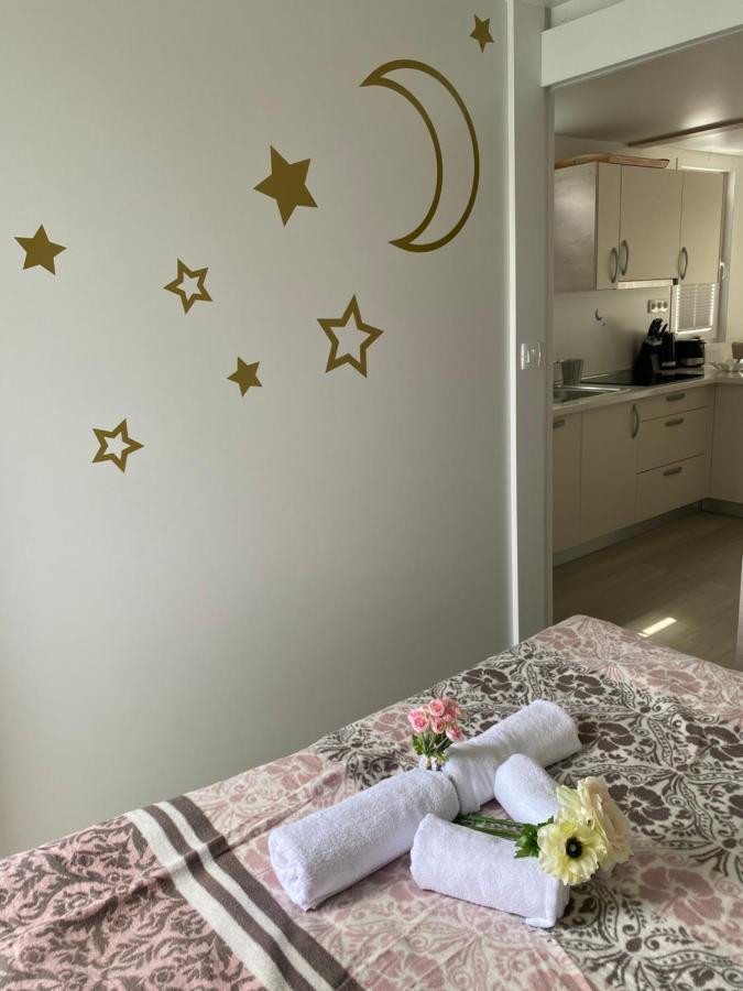 ポルトローシュ Floating House Blue Moonヴィラ エクステリア 写真